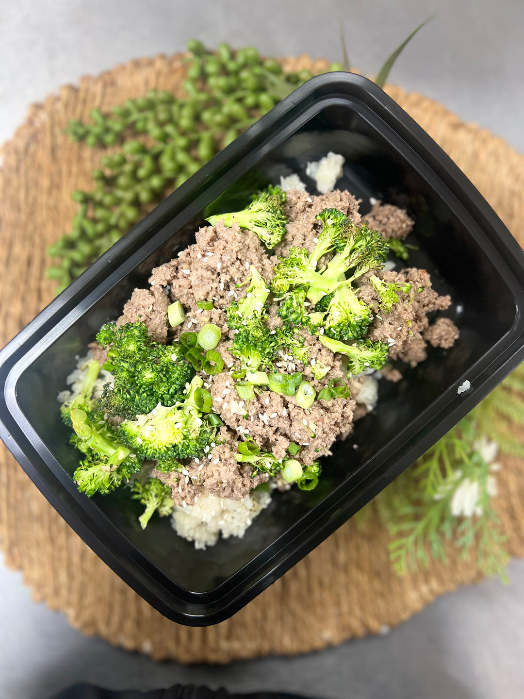 Asian Ground Turkey Bowl w/ Cauli Rice (low carb, paleo, whole 30)