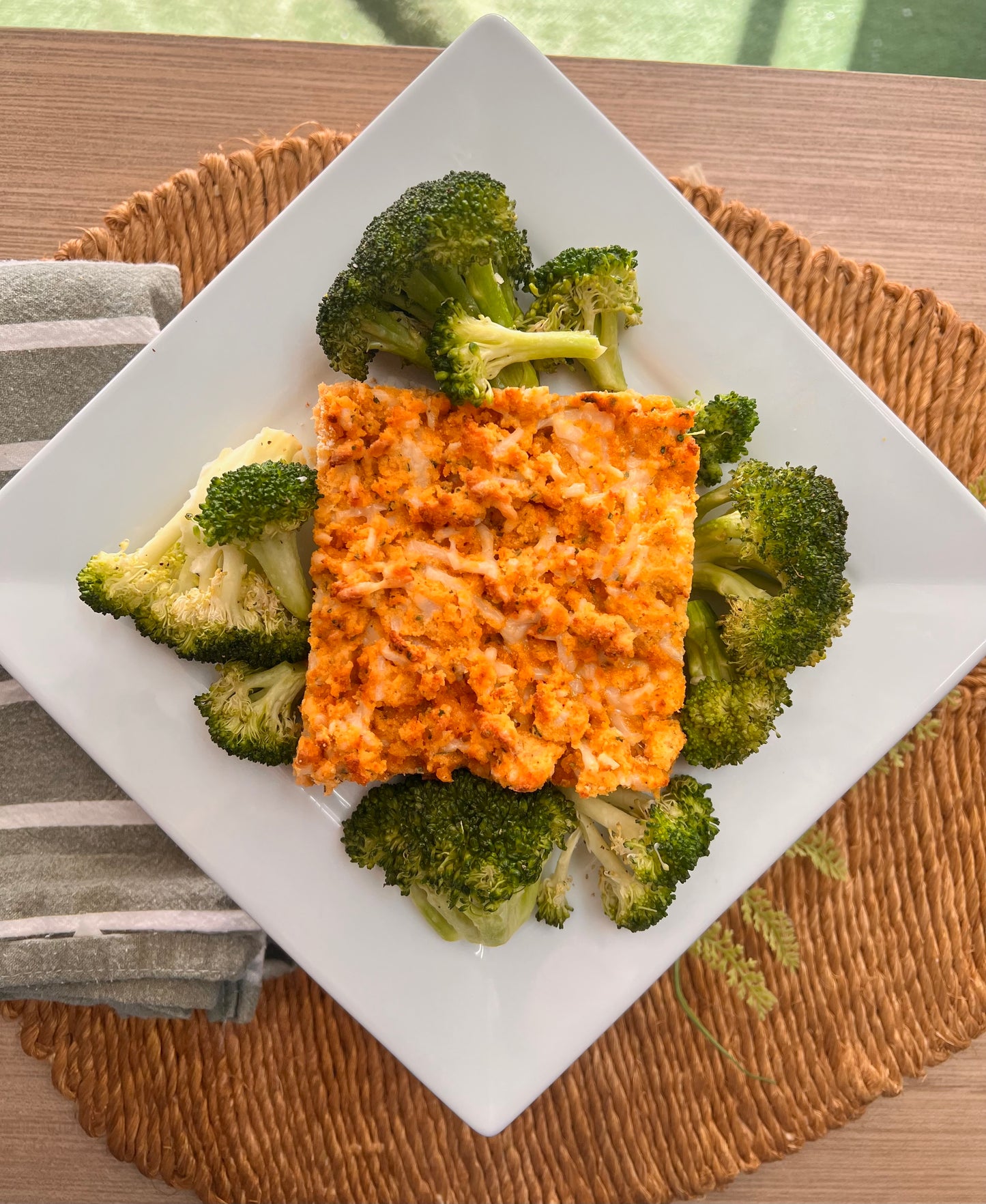 Taco Skillet Pie w/ Roasted Broccoli - Beef (low carb,paleo,whole 30)